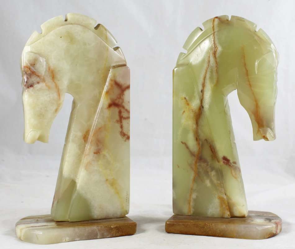 Horse Head Bookend - Pair - Beautiful! - Bid Now!!