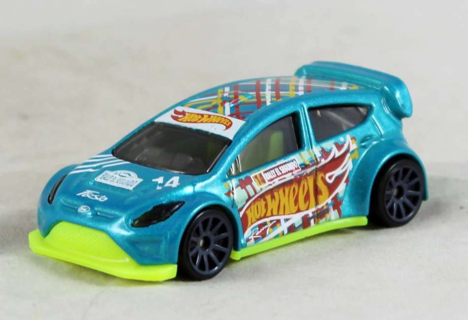 Hotwheels - '12 Ford Fiesta - Bid now!!