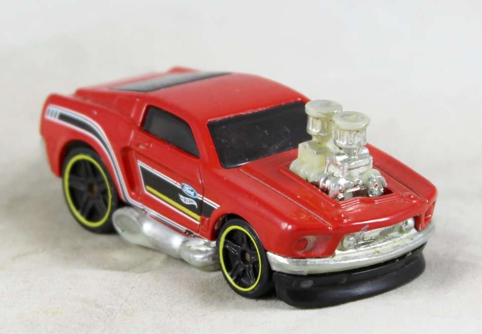 Hotwheels - 1968 Mustang - Bid now!!