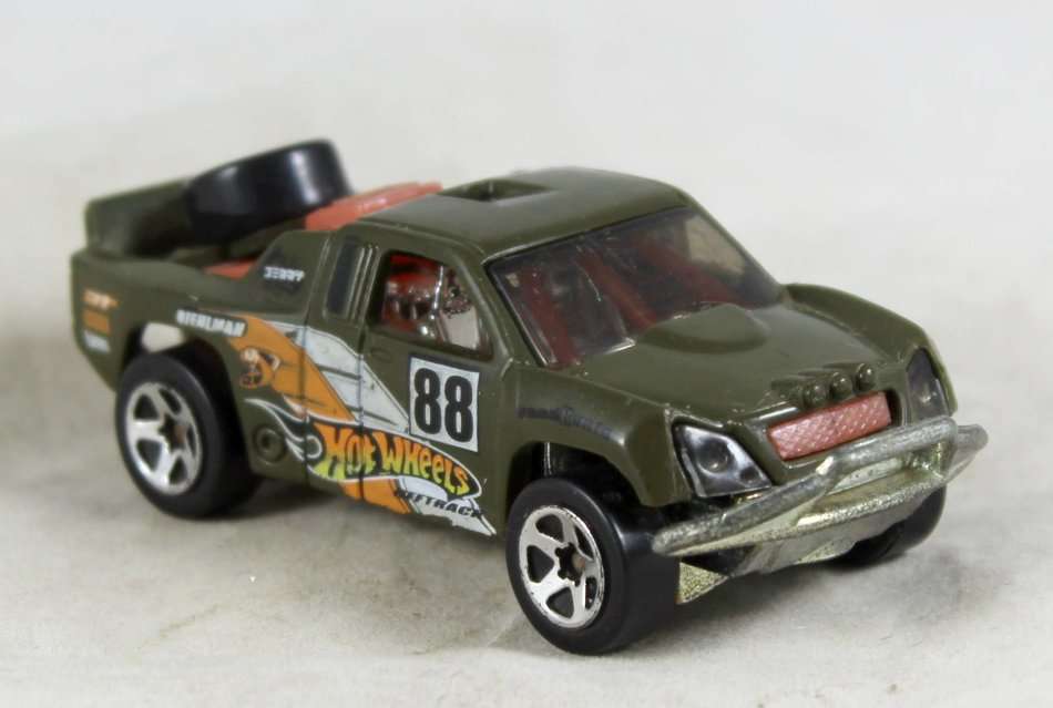 Hotwheels - Off Track - Bid now!!