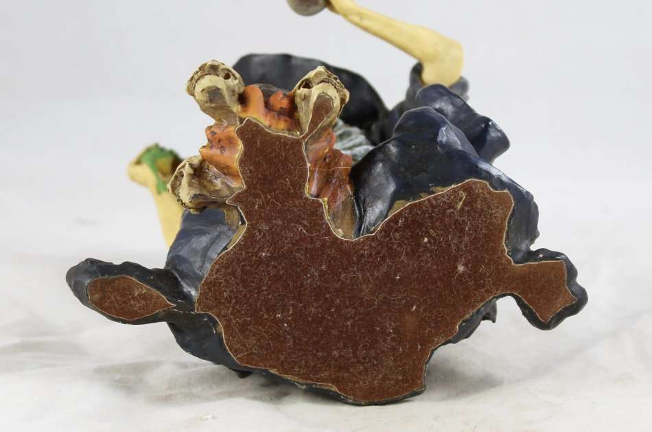 Witch Figurine - Preparing the Brew