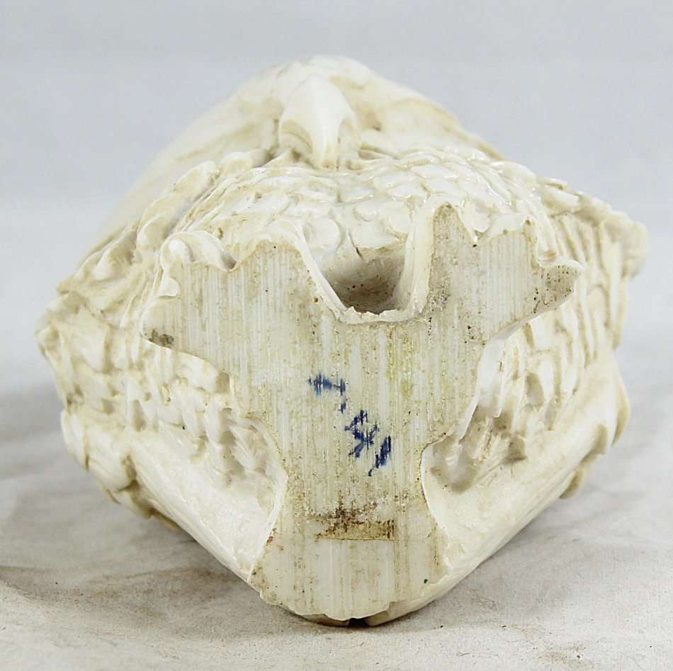 Wise Owl - White - Molded - Gorgeous! - Bid Now!!!