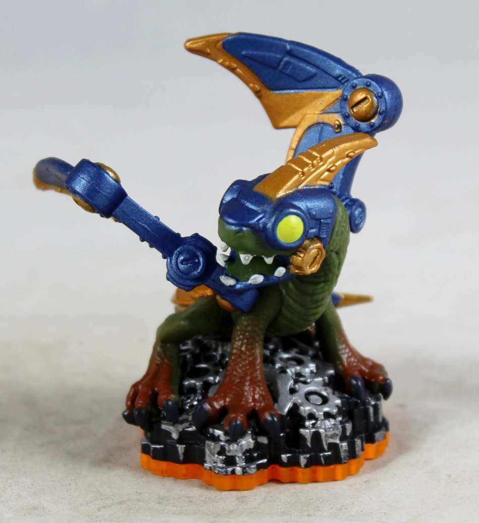 Skylanders Giants - Drobot - New in pack! - Bid now!!