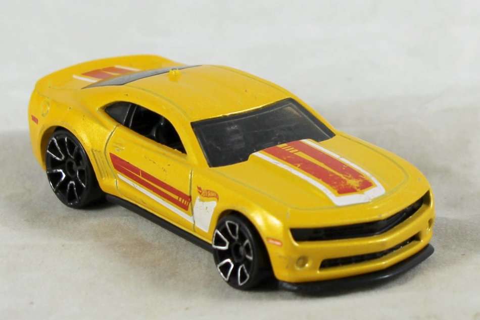 Hotwheels - Camaro  - Bid now!!