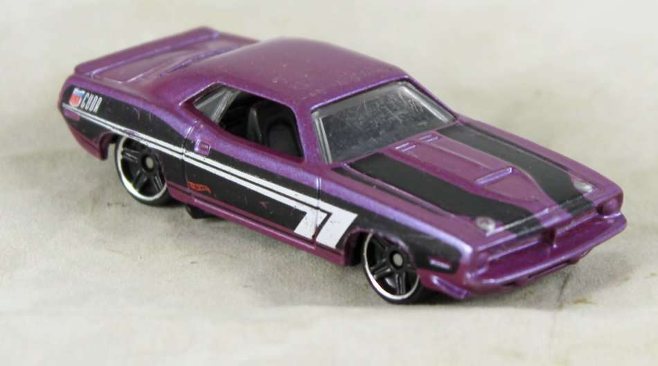 Hotwheels - Chrysler - Bid now!!