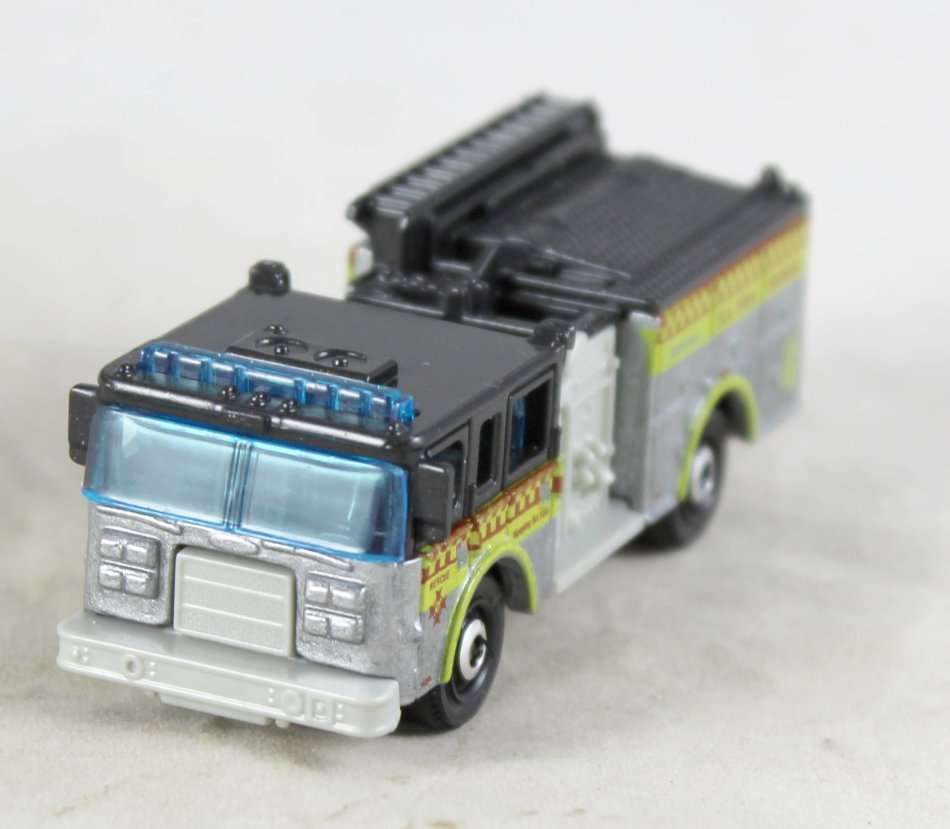 Matchbox - Pierce Dash Fire Engine - Bid now!!