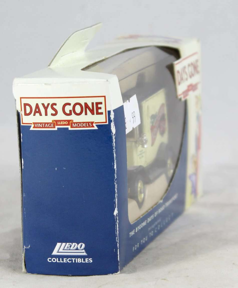 Lledo - Days Gone - Model T Ford Van - Yorkshire Tea - Bid now!!