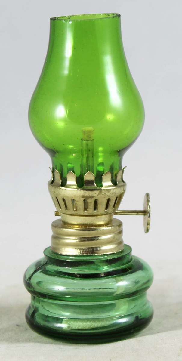 Small Ornamental - Paraffin Lamp - Gorgeous! - Bid Now!!!