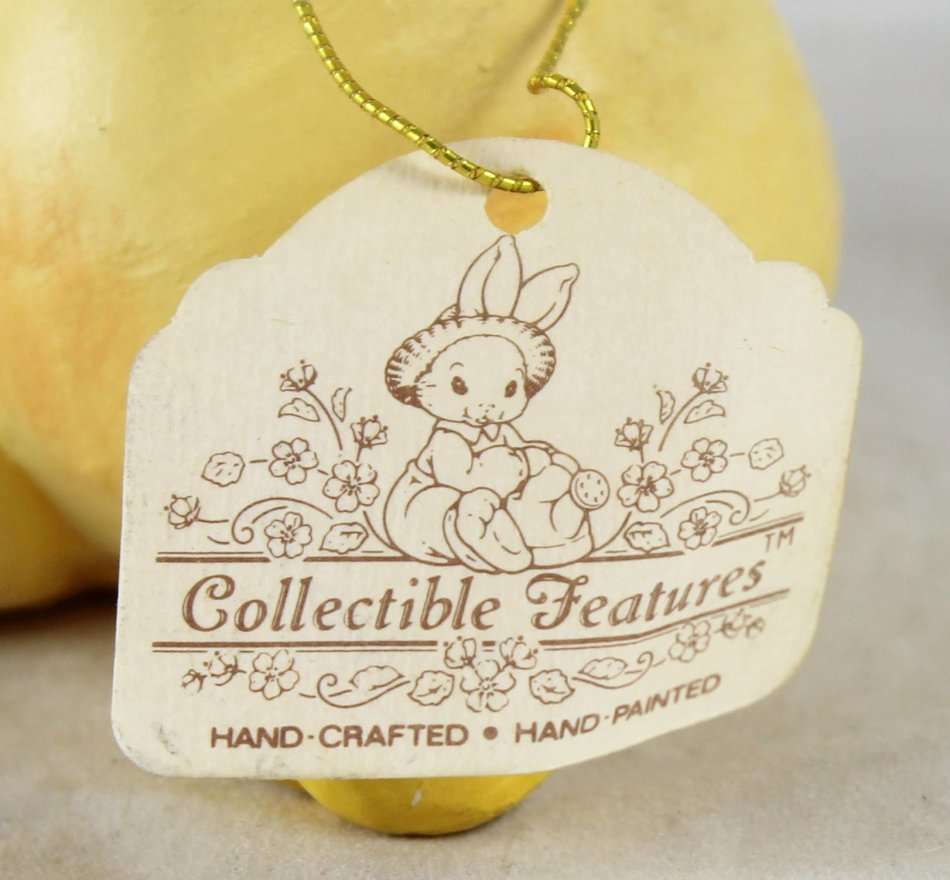 The Bond Collection - Pair of Pigs Eating Fruit - Gorgeous! - Bid Now!!!