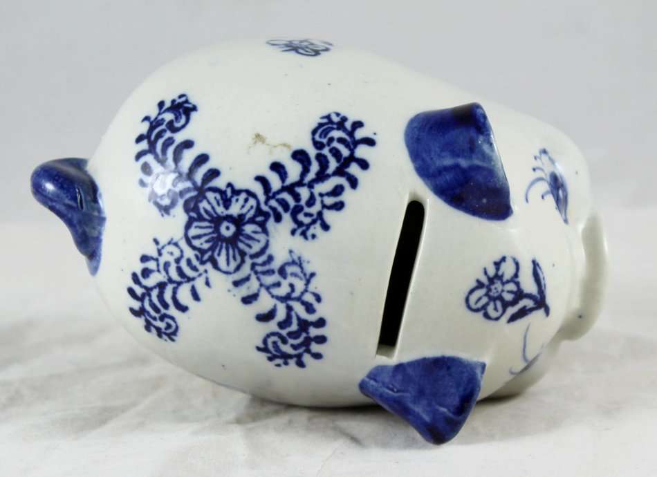 AWECO Delftware - blue & white - piggy bank