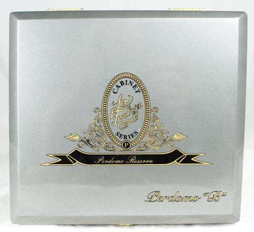 Perdoma - Ciagr Box - Gorgeous! - Bid Now!!!