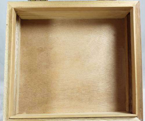 Perdoma - Ciagr Box - Gorgeous! - Bid Now!!!