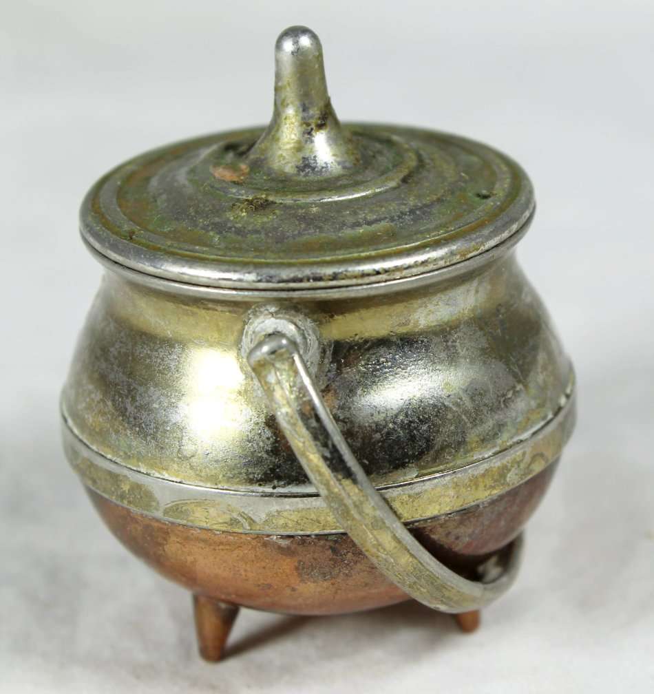 Miniature Plated - 3 Legged Pot - Gorgeous! - Bid Now!!!