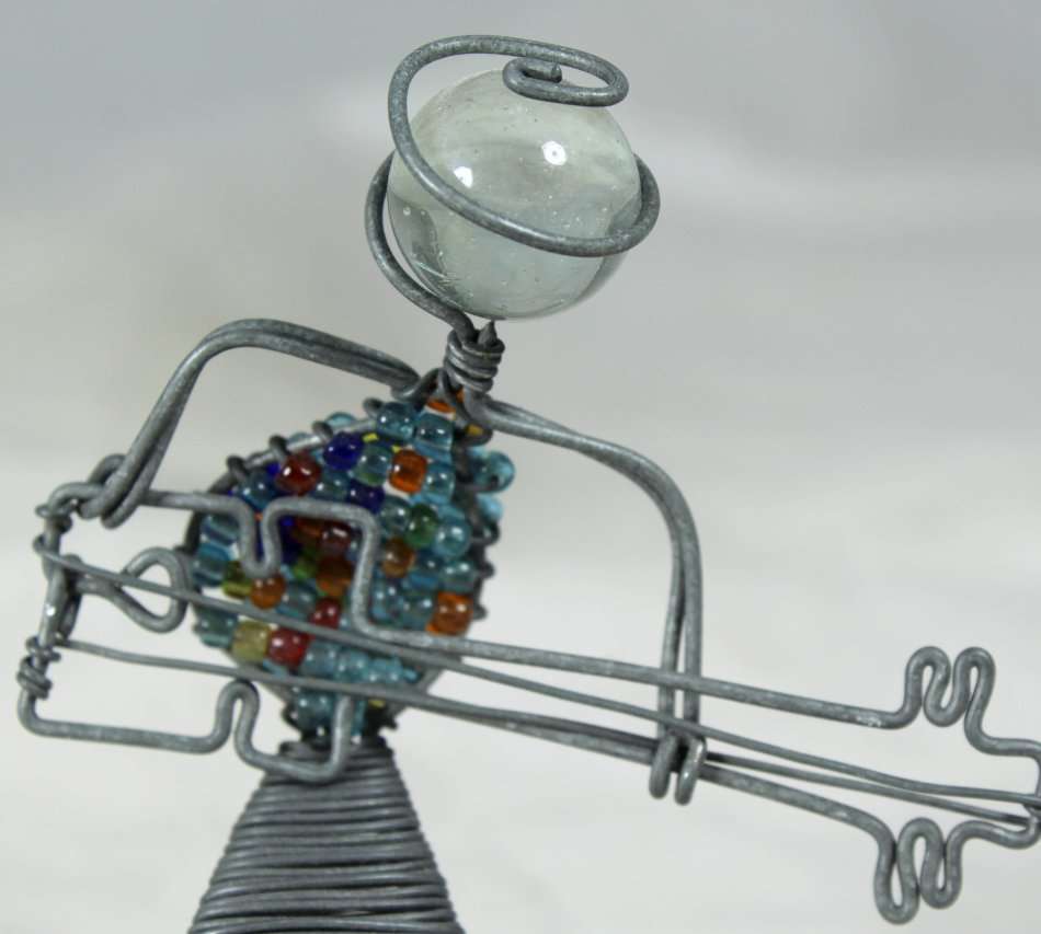 Miniature Beaded Wire Figurine with Guitar - Gorgeous! - Bid Now!!!