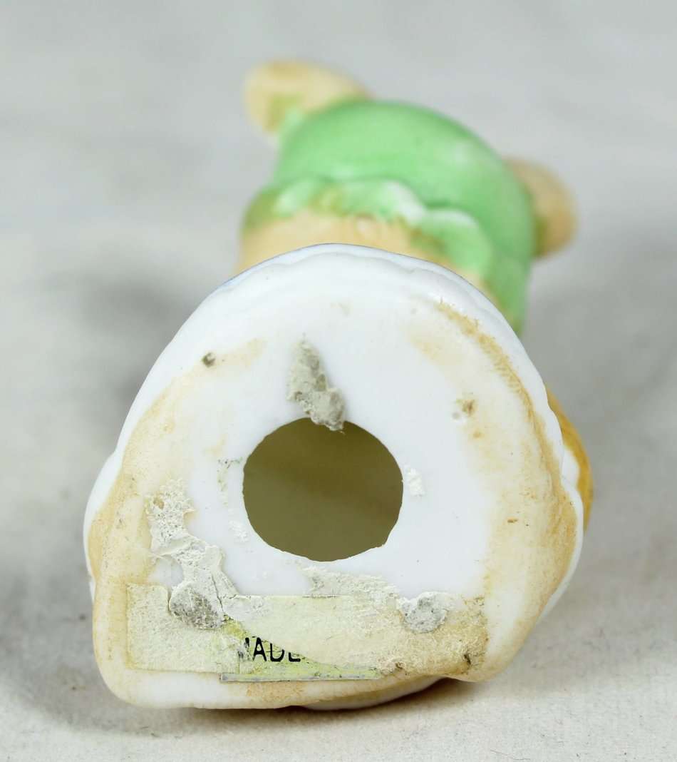 Miniature rabbit shopping