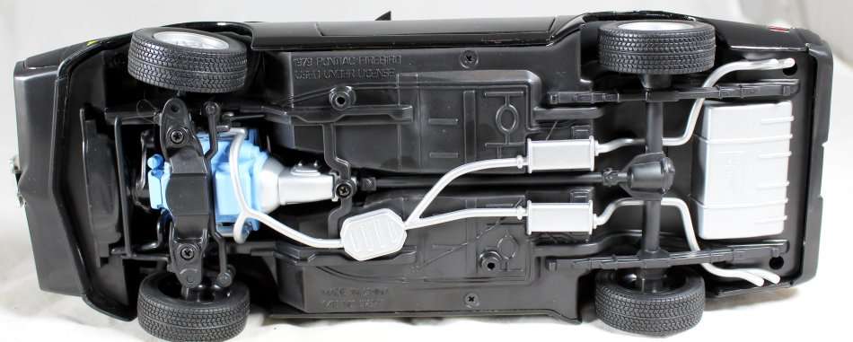 Road Signature - 1979 Pontiac Firebird - 1:18 Scale Model - Bid now!!