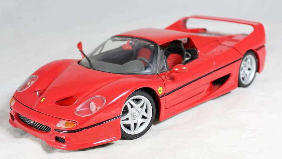 Maisto - Ferrari F50 - 1:18 Scale Model