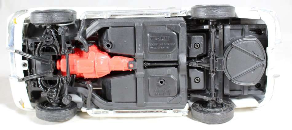 ERTL - 1967 Chevrolet Corvette - 1:18 Scale Model - Bid Now!!