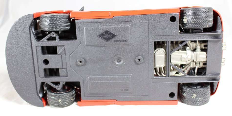 Guiloy (Spain) - McLaren F1 - 1:18 Scale Model - Bid Now!!