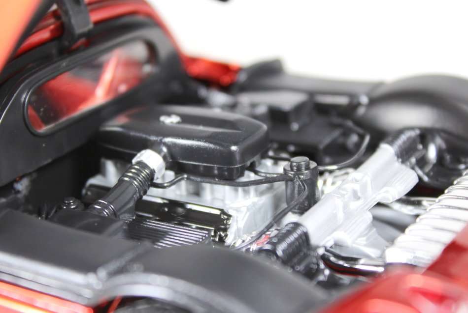 Hotwheels - Enzo Ferrari - 1:18 Scale Model - Bid Now!!