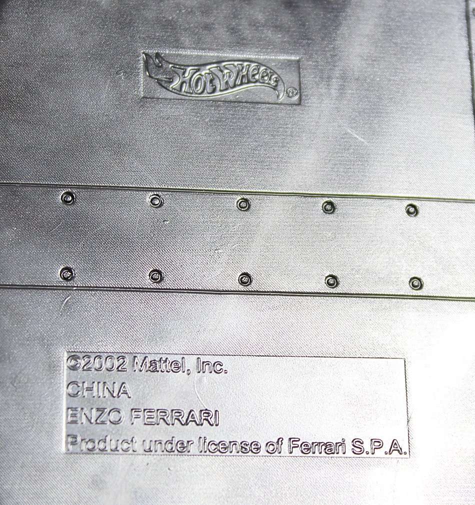 Hotwheels - Enzo Ferrari - 1:18 Scale Model - Bid Now!!