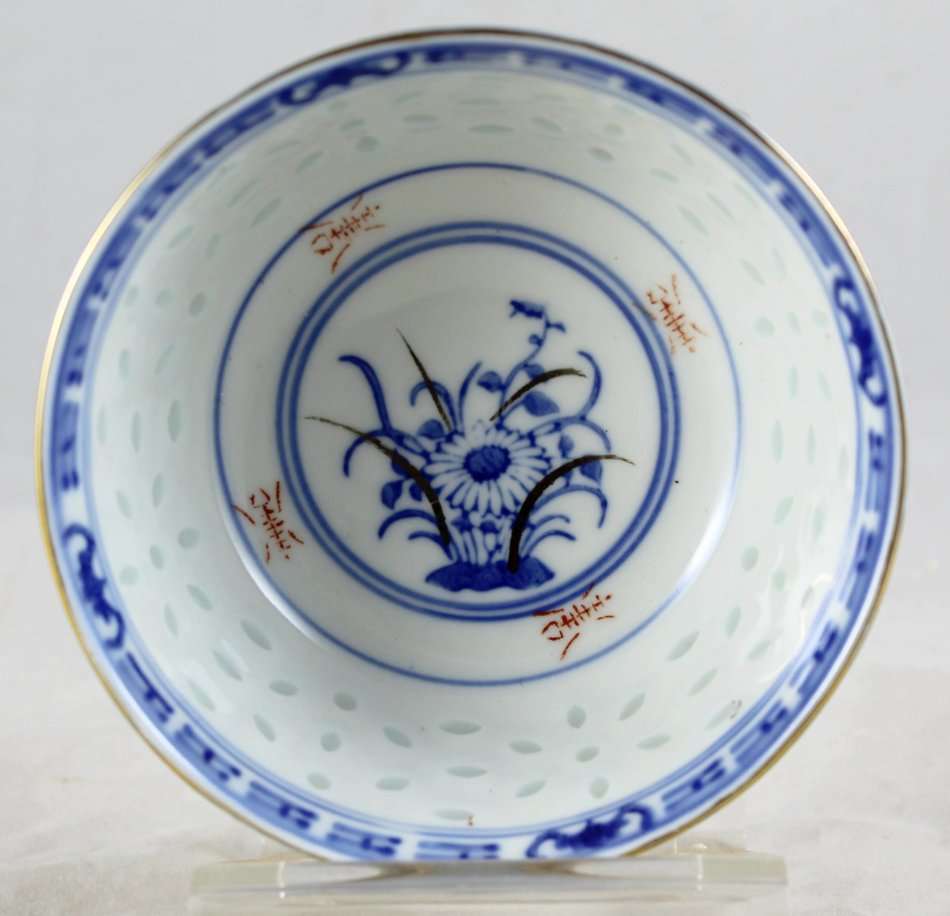 Chinese blue & white rice bowl