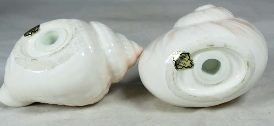Character Salt & Pepper Set - Shells - Beautiful! - Bid Now!!!