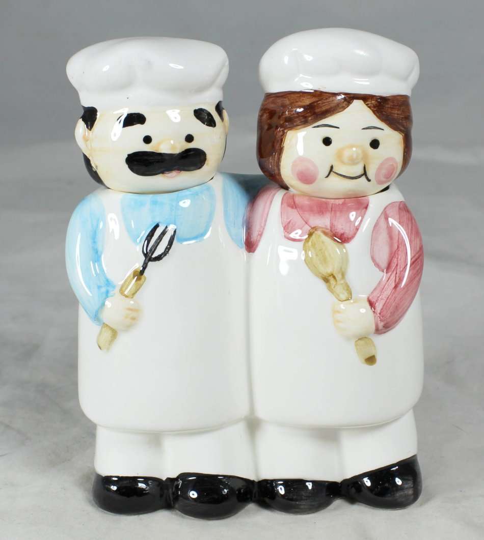 Character Salt & Pepper Set - Chefs - Beautiful! - Bid Now!!!