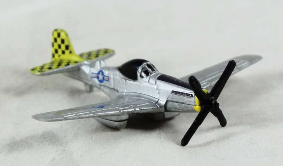 Micro Machines - Airforce - P51 Mustang LGTI 1994 - Bid Now!!
