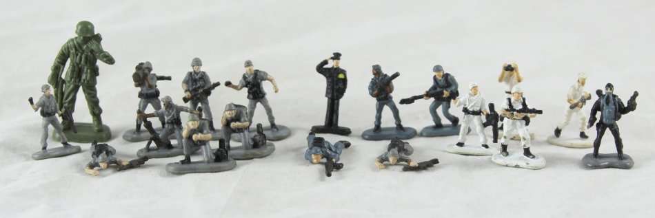 Micro Machines - Infantry - Assorted Group of Men - Bid Now!!