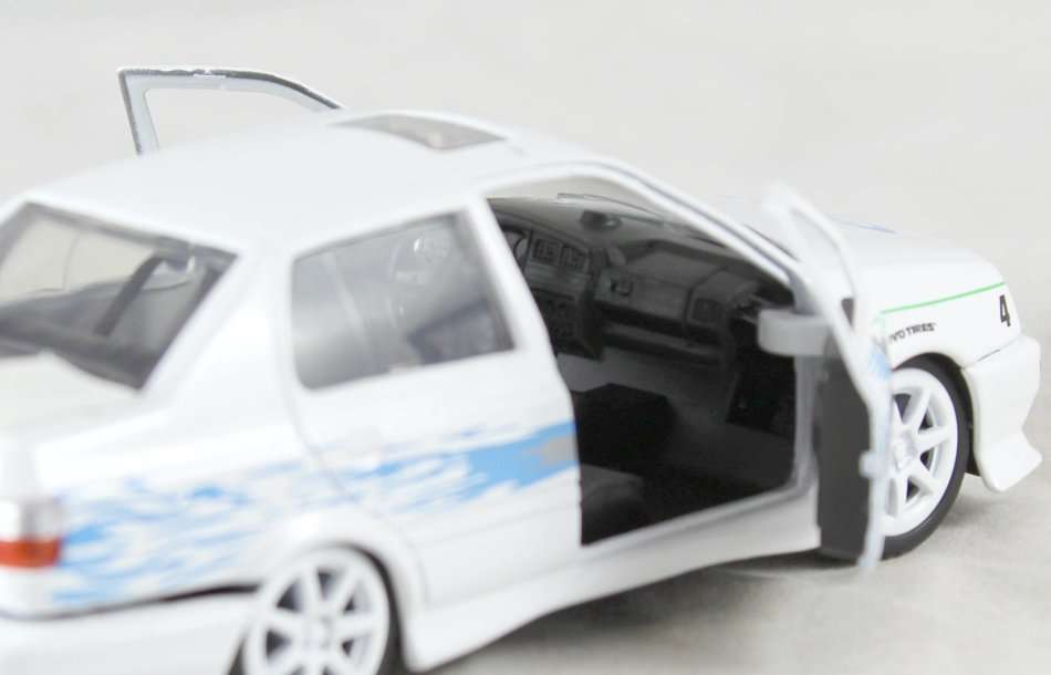 Jada Toys - 1995 Volkswagen Jetta - Bid Now!!