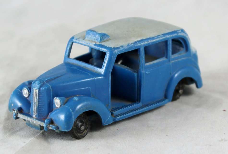 Diecast N Fic - Plastic Taxi - Bid Now!!