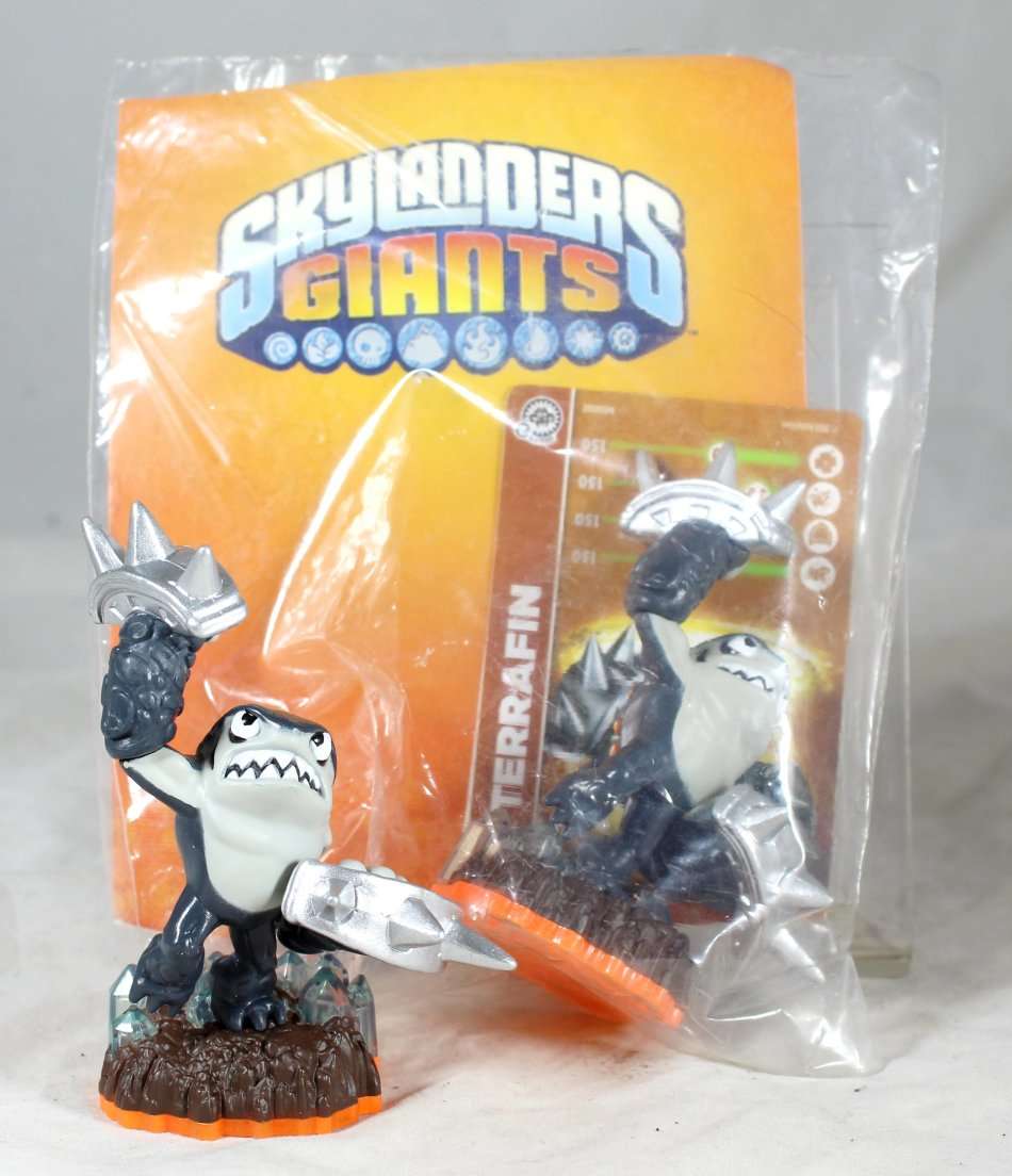 Skylanders - Collection 1 - 10 figures, new in pack! - Massive bargain! Bid now!!