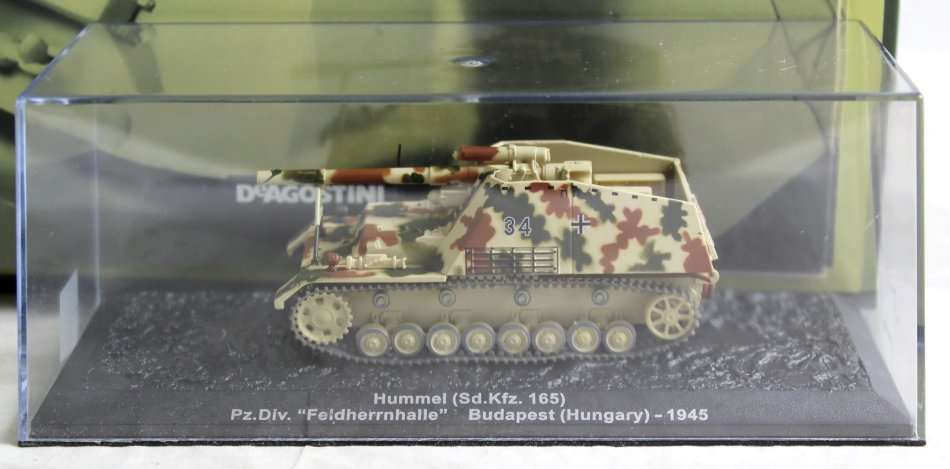 De Agostini - Hummel `Feldherrnhalle` Hungary 1945 - New Tank with Booklet #43! - Bid now!