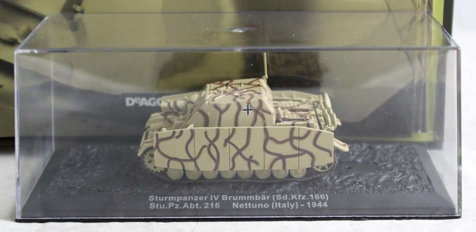 De Agostini - Sturmpanzer IV Italy 1944 - New Tank with Booklet #69! - Bid now!