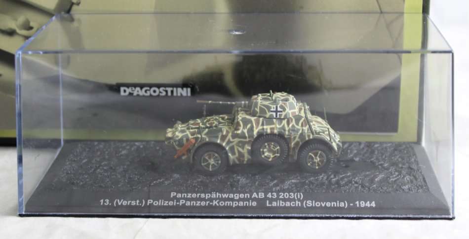 De Agostini - Panzerspahwagen AB 43 Slovenia 1944 - New Tank with Booklet #105! - Bid now!
