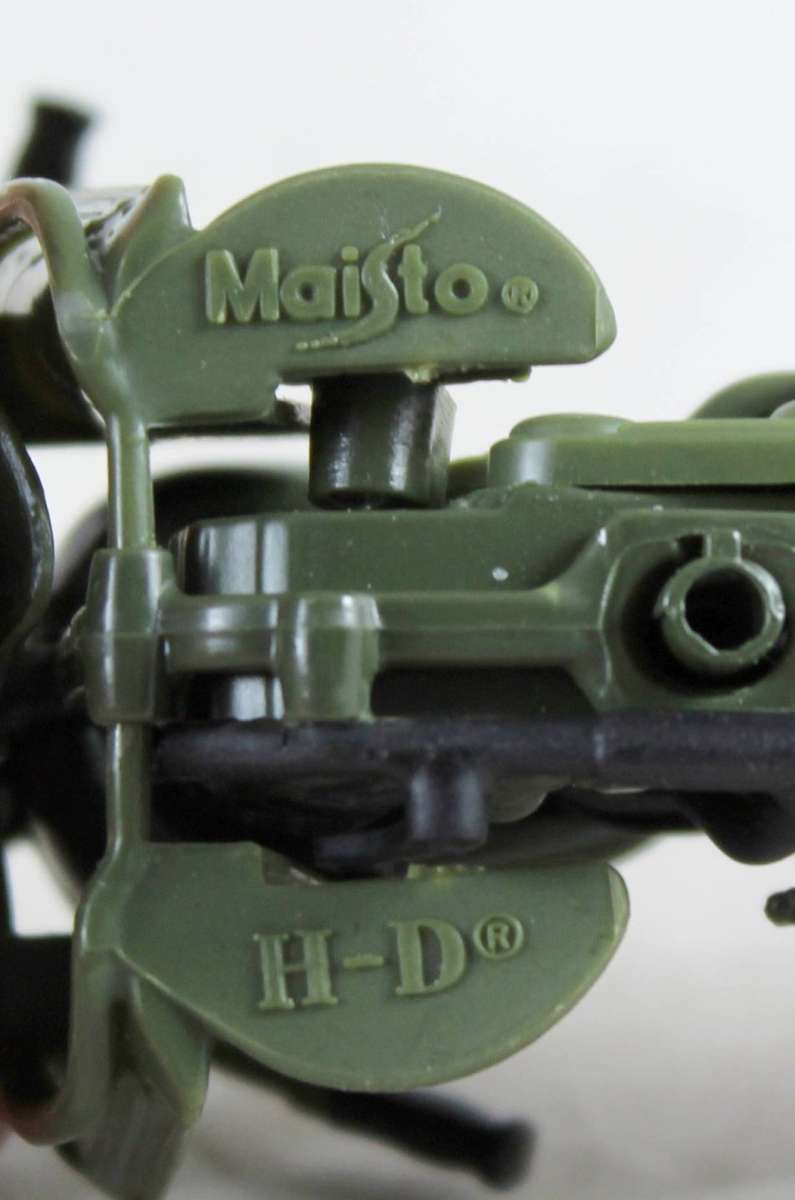 Maisto - Harley Davidson - WWII 1942 Flathead - Bike Only - Bid now!