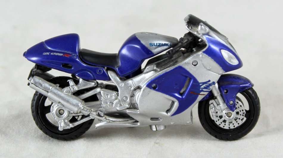 Miniature Suzuki - GX 1300 R Hayabusa - Bike Only - Bid now!