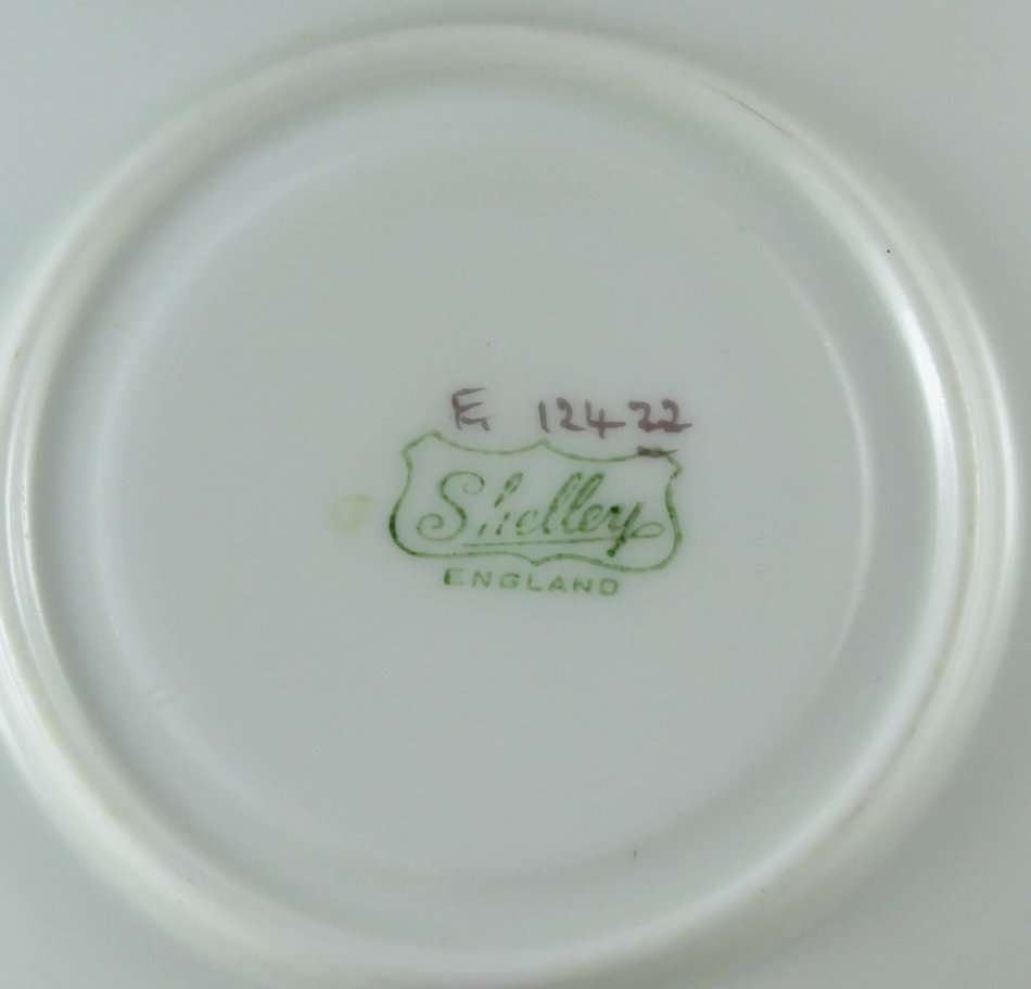 Shelley - Saucers - Beautiful!! - Bid Now!