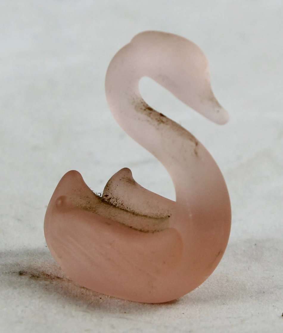 Miniature Printers Tray - Glass Swan - Gorgeous! - Bid Now!!!