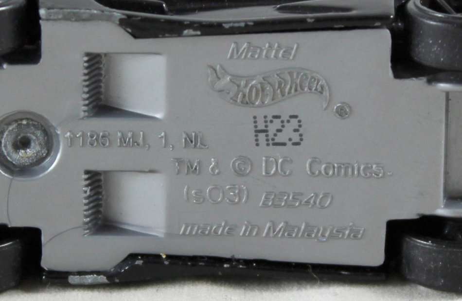 Hotwheels - B3540 Batmobile - Gorgeous! - Bid Now!!!