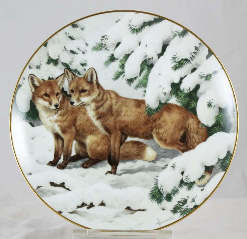 John Francis Collector Plate - Foxes Among the December Pines - Beautiful! - Bid Now!!!
