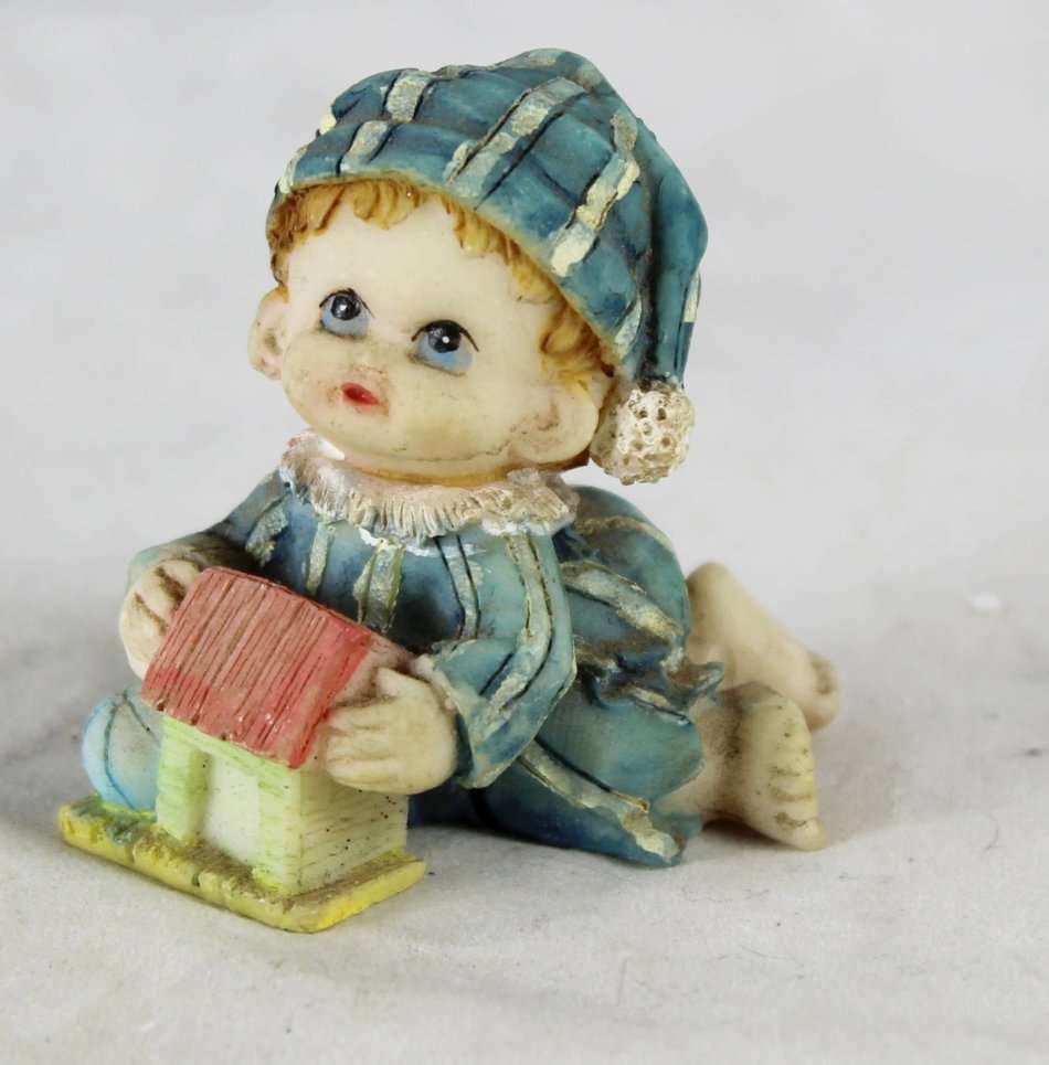 Small Figurine - Baby with Dog House - Beautiful! - Bid Now!!!