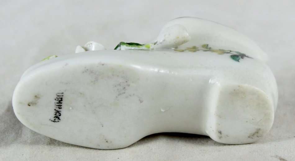 Miniature Gorman Shoe- White with Rose - Beautiful! - Bid Now!!!