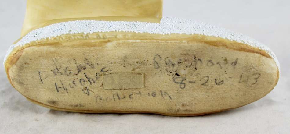 Small cream & white slipper