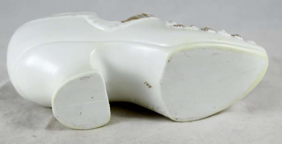 Small White Shoe - Beautiful! - Bid Now!!!