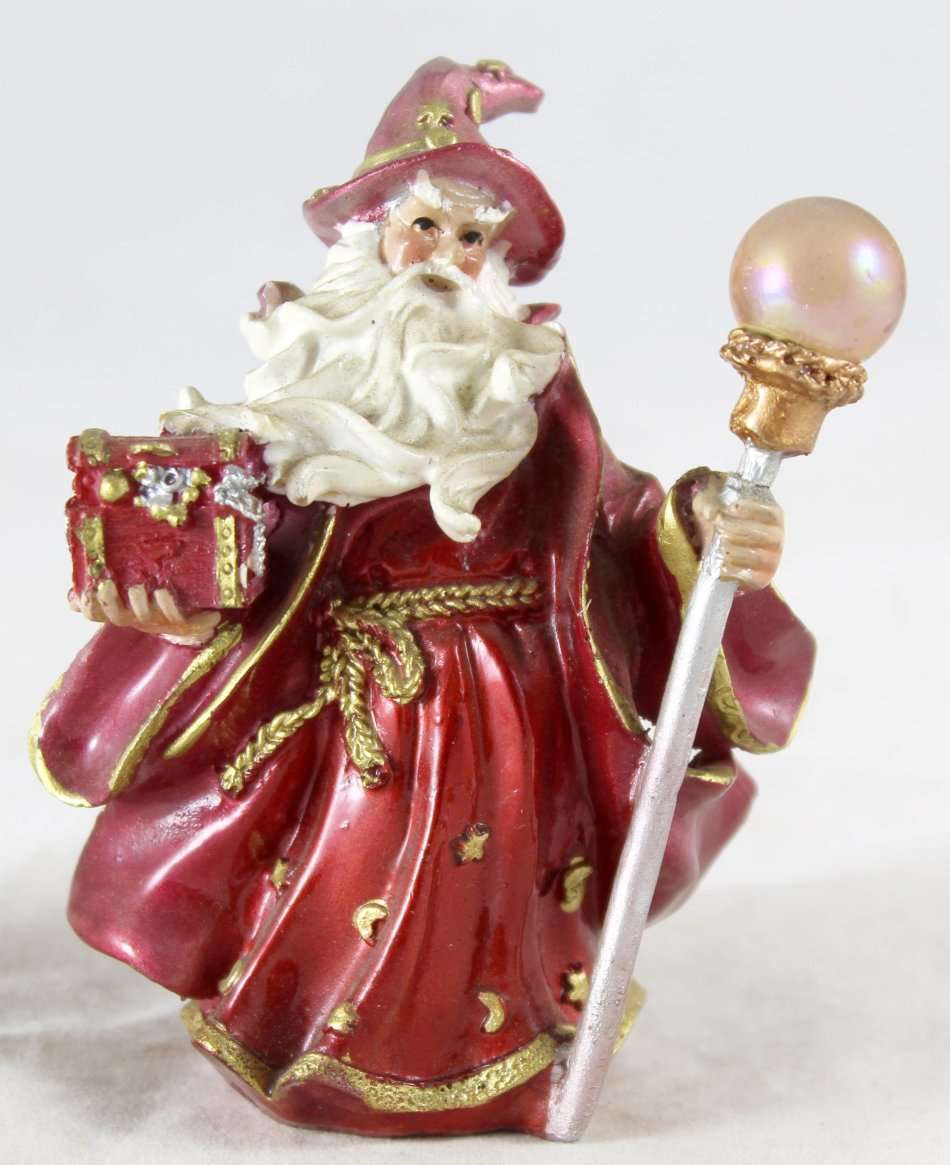 Wizard with Crystal Staff & Treasure Chest - Beautiful! - Bid Now!!!