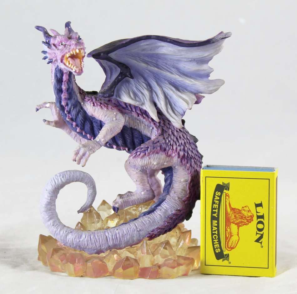 Land Of The Dragons - Amethyst Dragon A K145 - Beautiful! - Bid Now!!!