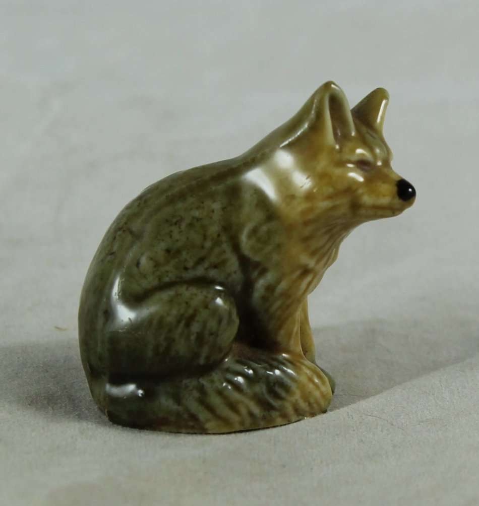 Wade Fox - BID NOW!!!