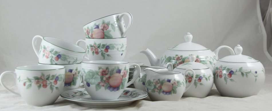 Noritake - Burlington Garden - Tea Set - BID NOW!!!